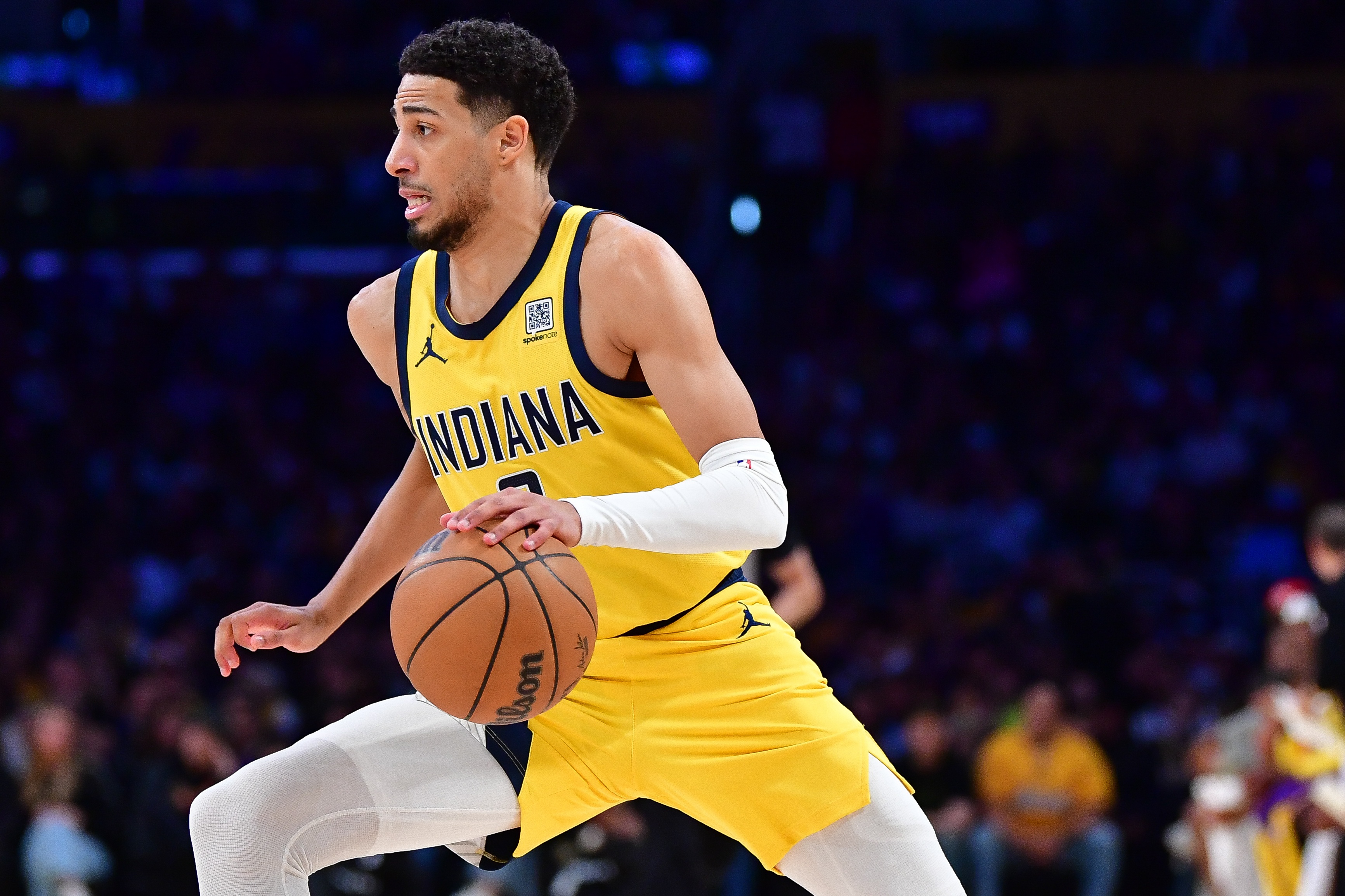 浩瀚体育网站-热火核心球员伤退，球队未来走势成疑，以后这种出来公司怎么.